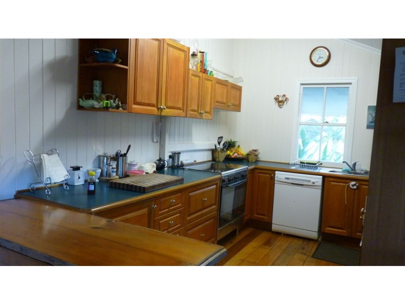 73 Schreibers Road, Cooran QLD 4569