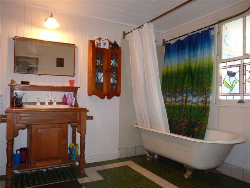 73 Schreibers Road, Cooran QLD 4569