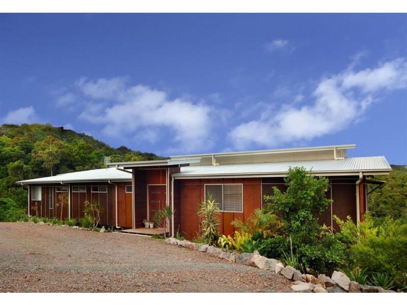 690 Dulong Road, Woombye QLD 4559