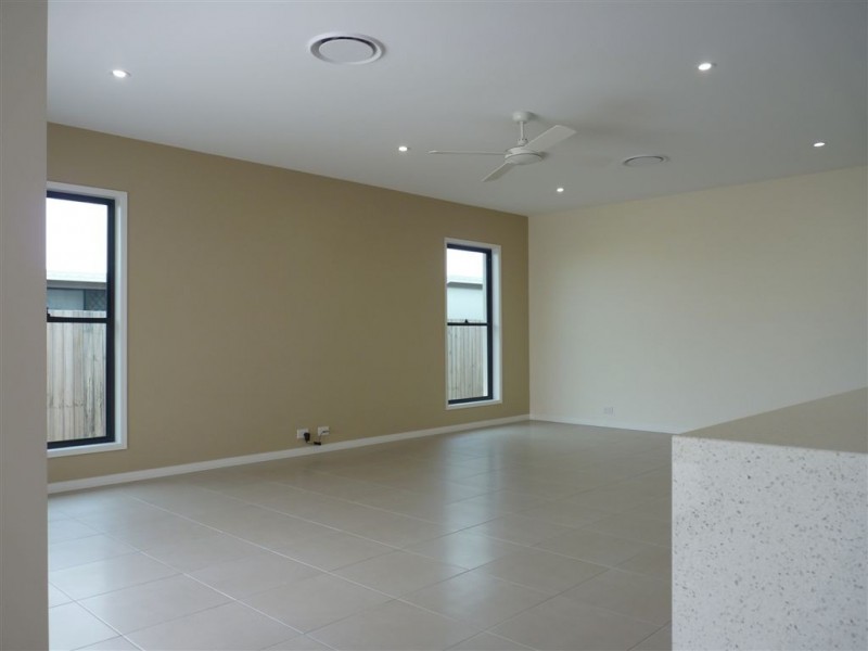 5 Peachtree Crescent, Peregian Springs QLD 4573