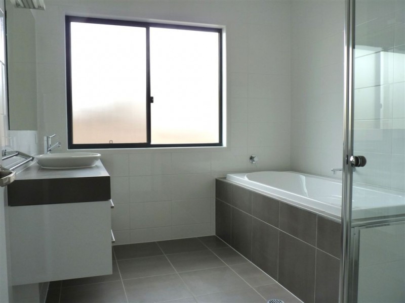 5 Peachtree Crescent, Peregian Springs QLD 4573