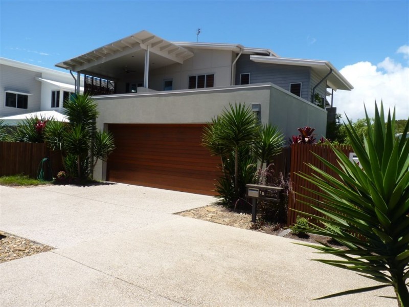 16 Boardrider Crescent, Mount Coolum QLD 4573