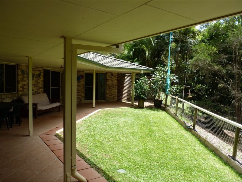 3 Supplejack Court, Lake Macdonald QLD 4563