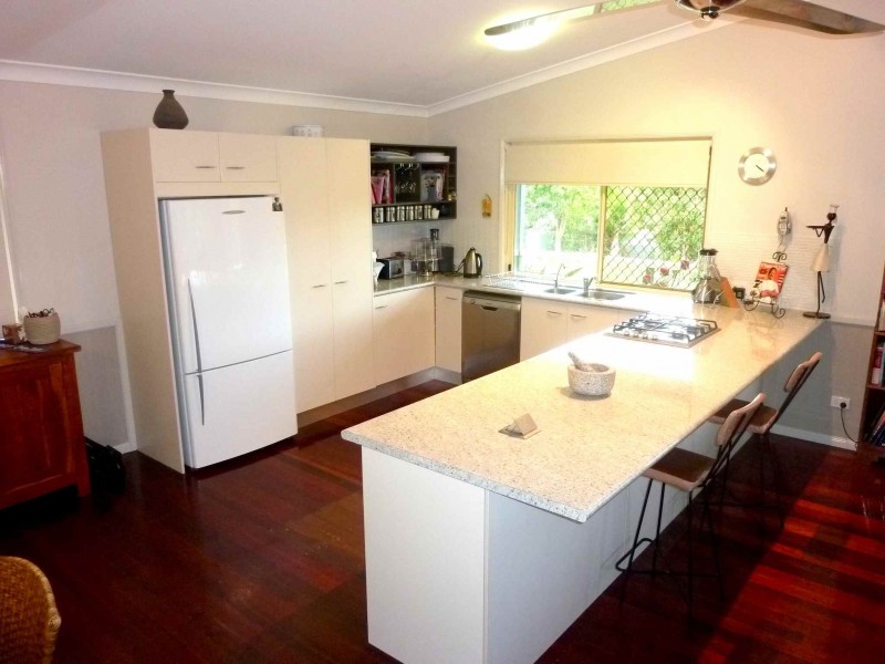 8 Egret Ave, Woombye QLD 4559