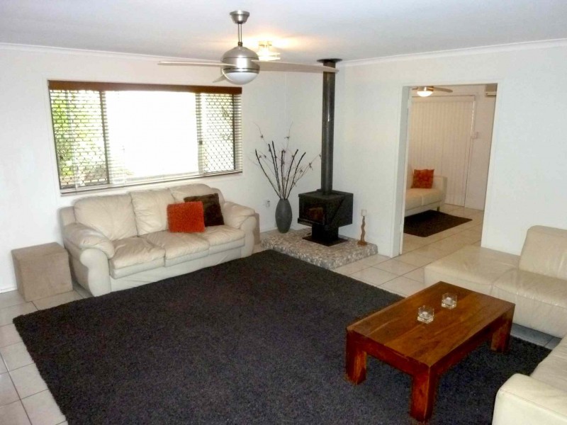 6 Crusader St, Battery Hill QLD 4551