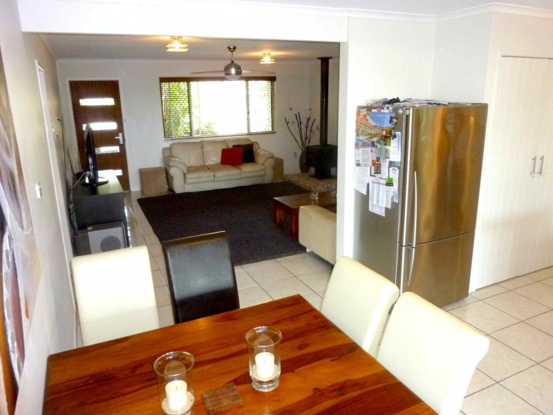 6 Crusader St, Battery Hill QLD 4551