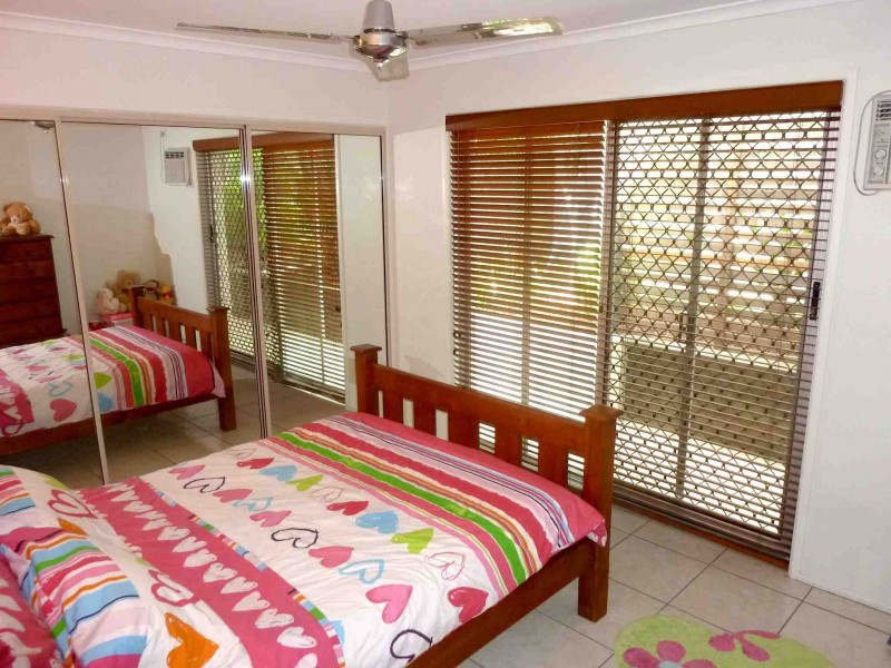 6 Crusader St, Battery Hill QLD 4551