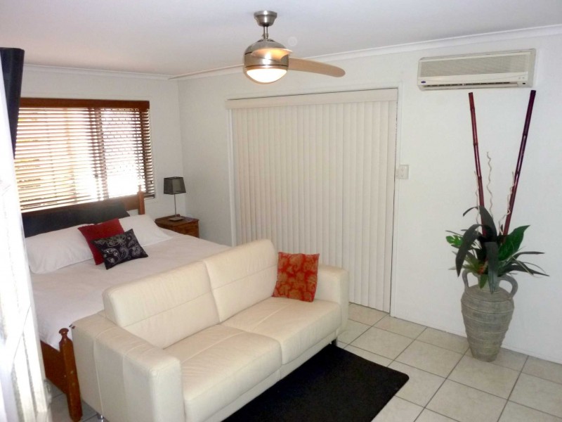 6 Crusader St, Battery Hill QLD 4551