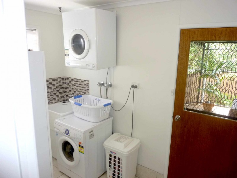 6 Crusader St, Battery Hill QLD 4551