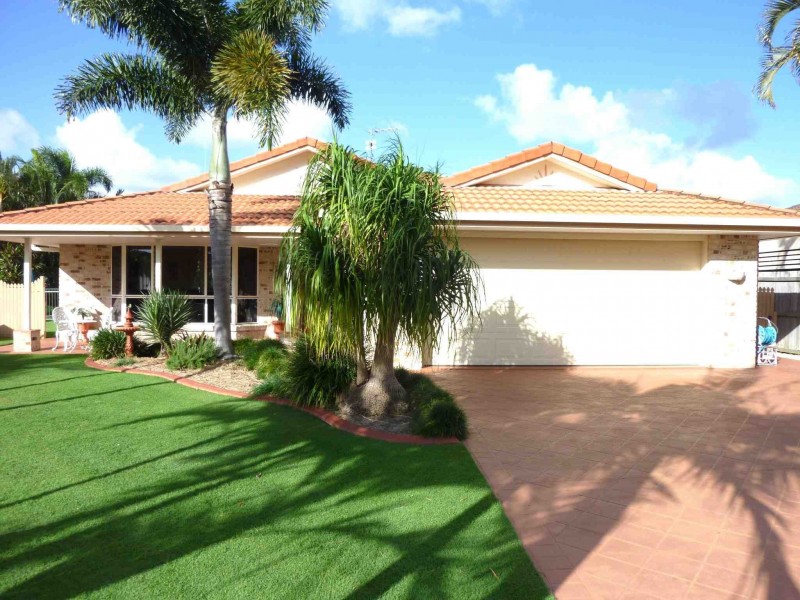 6 Amity Crt, Pelican Waters QLD 4551