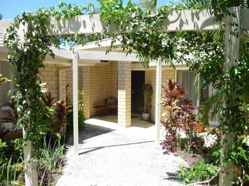 1 Sittella Court, Noosa Heads QLD 4567