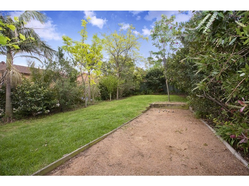 19 Nebo Drive, Figtree NSW 2525