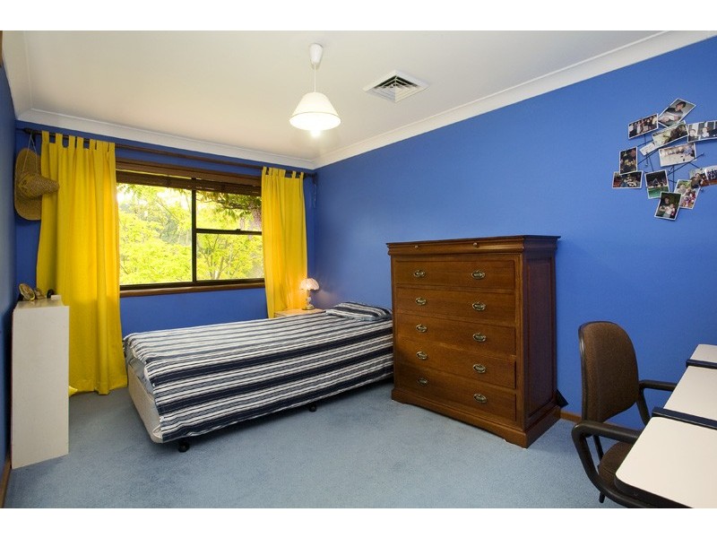 19 Nebo Drive, Figtree NSW 2525