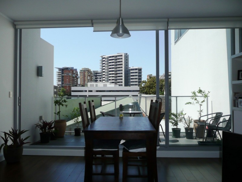 509/12 Danks Street, Waterloo NSW 2017