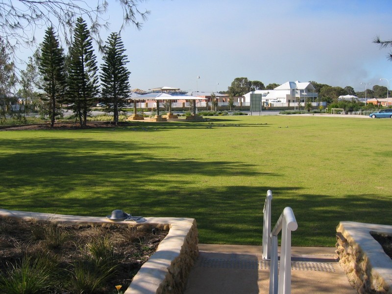 6 Sunny Close, Yanchep WA 6035