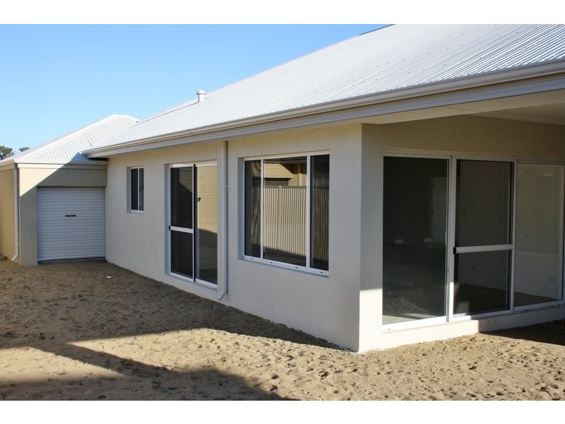 8 Rimfire Road, Baldivis WA 6171