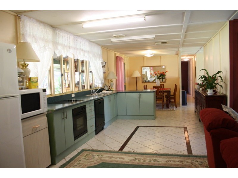 25 Carlson Place, Banjup WA 6164