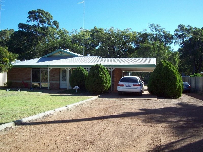 10 Roesner Road, Harvey WA 6220