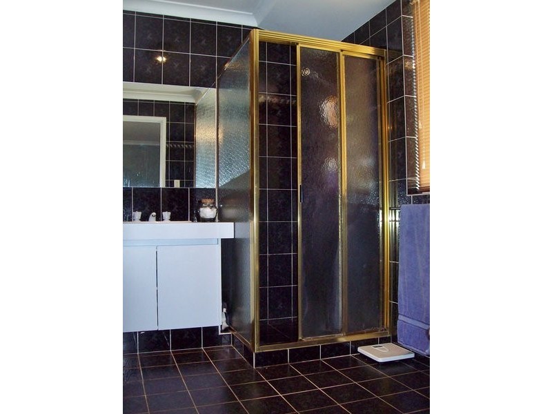 10 Roesner Road, Harvey WA 6220