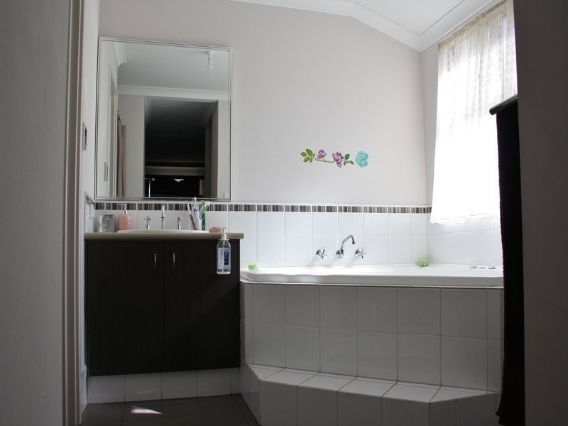 144 Banksia Road, Oldbury WA 6121