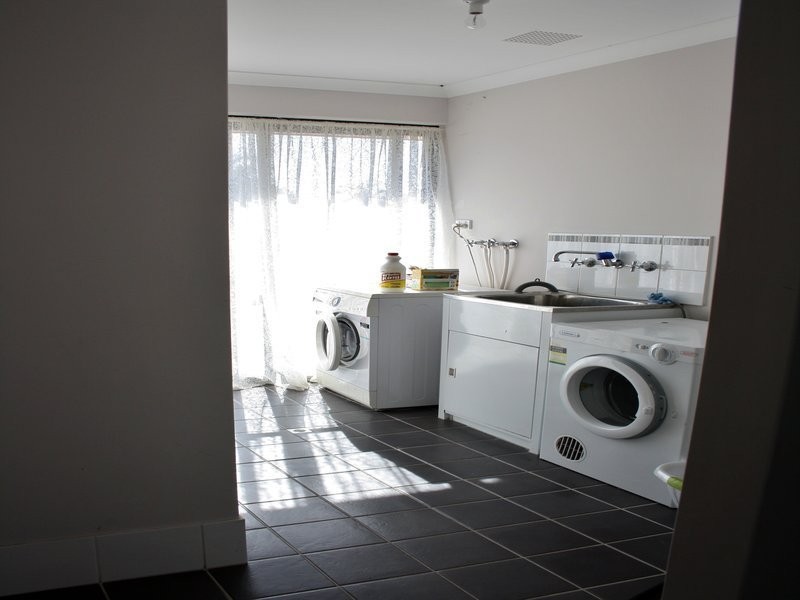 144 Banksia Road, Oldbury WA 6121