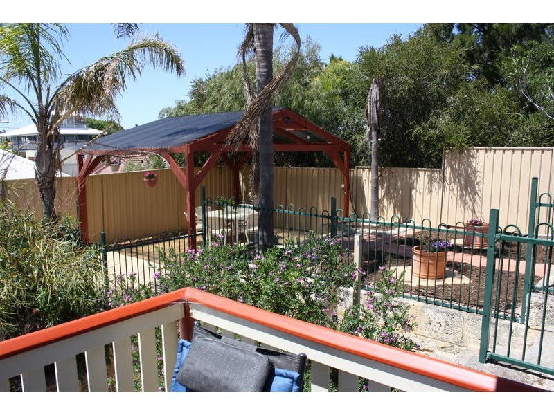 5 Greygum Crescent, Quinns Rocks WA 6030