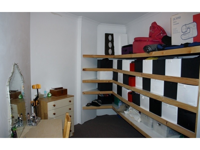 24 Carramar Road, Carramar WA 6031