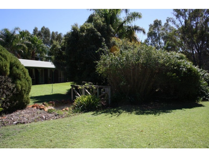 25 Carlson Place, Banjup WA 6164