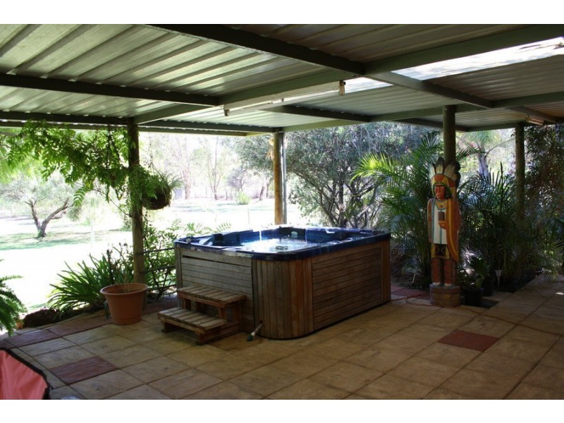 25 Carlson Place, Banjup WA 6164