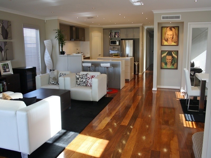 2 Sunny Close, Yanchep WA 6035