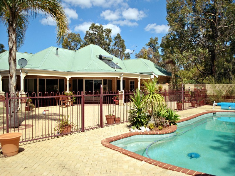 66 Tranquil Drive, Carramar WA 6031
