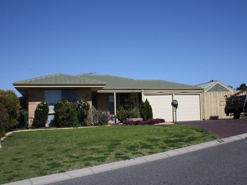 2 Gidley Cove, Quinns Rocks WA 6030