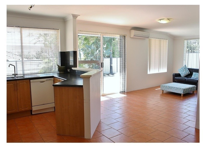 4 Fontana Cove, Joondalup WA 6027