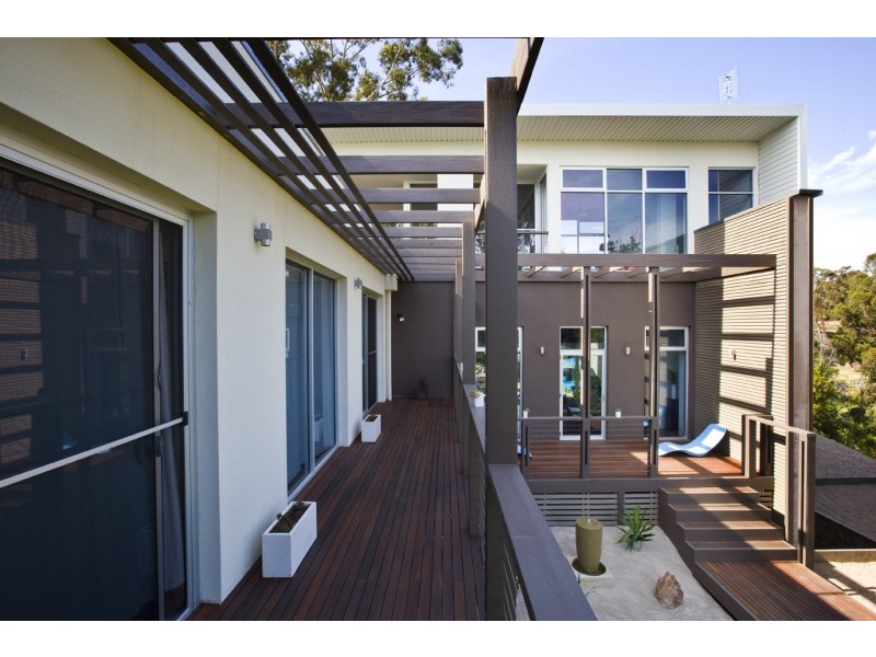 23 Leighton Bay Drive, Metung VIC 3904