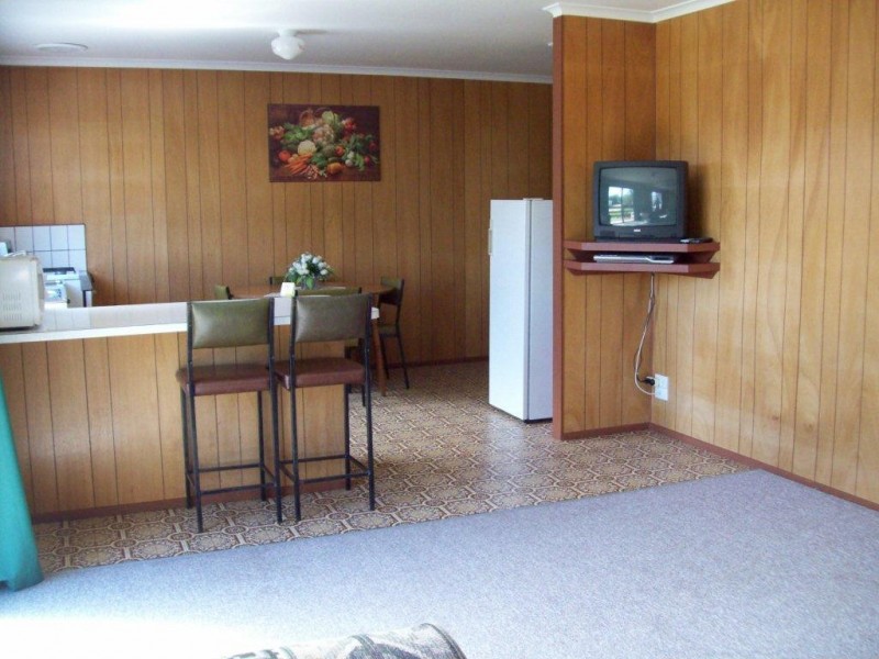 1/30 Mairburn Road, Metung VIC 3904