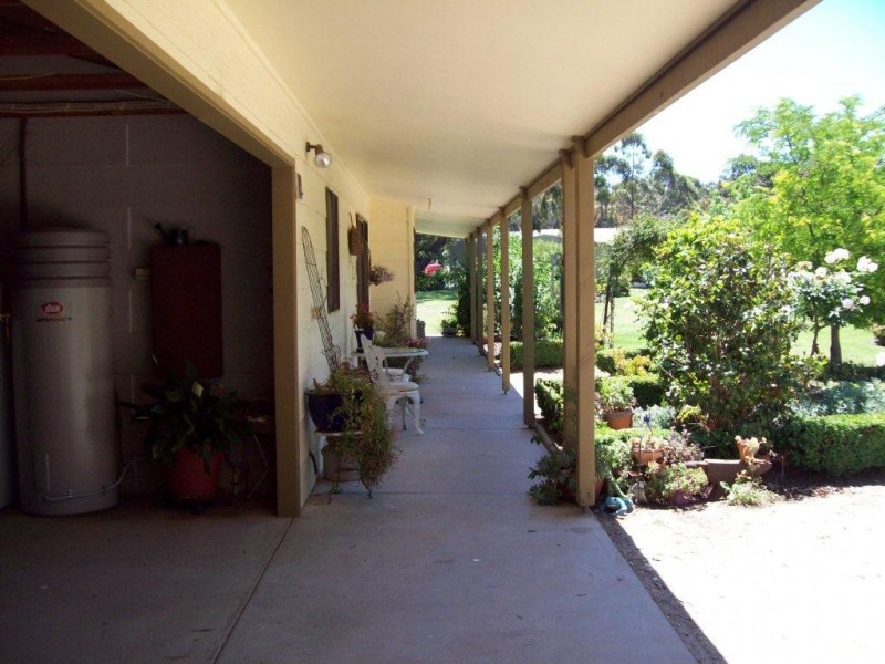 356 Rosherville Road, Metung VIC 3904
