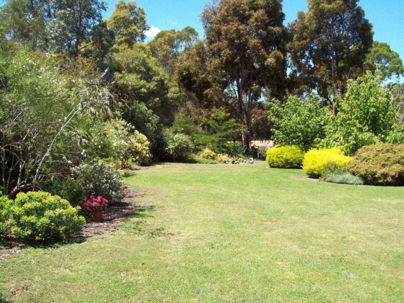 356 Rosherville Road, Metung VIC 3904