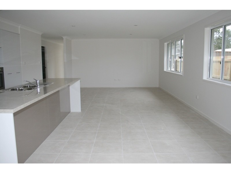 12 Cumberland Street, Caloundra QLD 4551