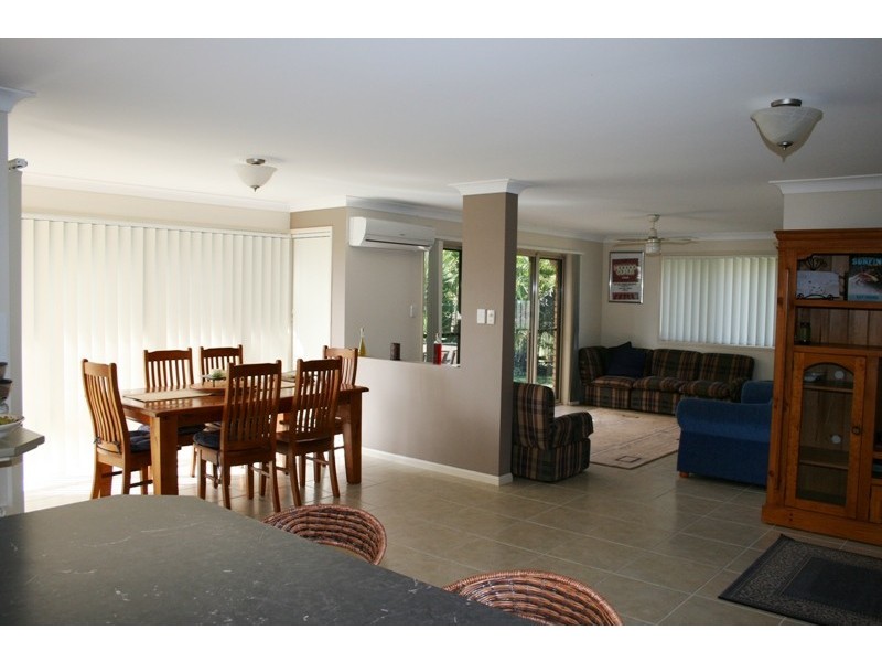 23 Waterside Place, Little Mountain QLD 4551