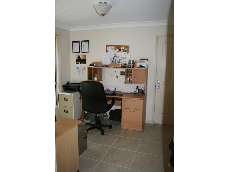 23 Waterside Place, Little Mountain QLD 4551