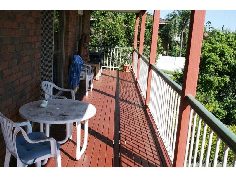 16 Theodore Crt, Moffat Beach QLD 4551