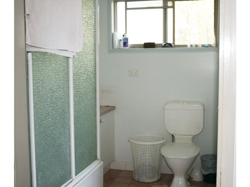 16 Theodore Crt, Moffat Beach QLD 4551