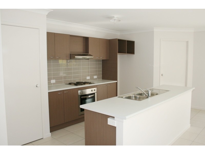 17 Mansell Street, Meridan Plains QLD 4551