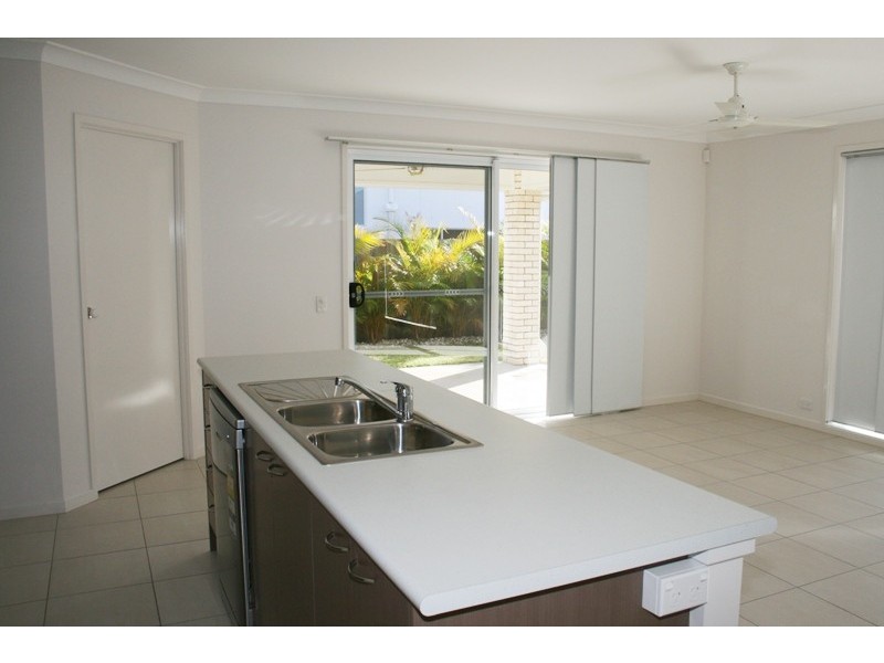 17 Mansell Street, Caloundra QLD 4551