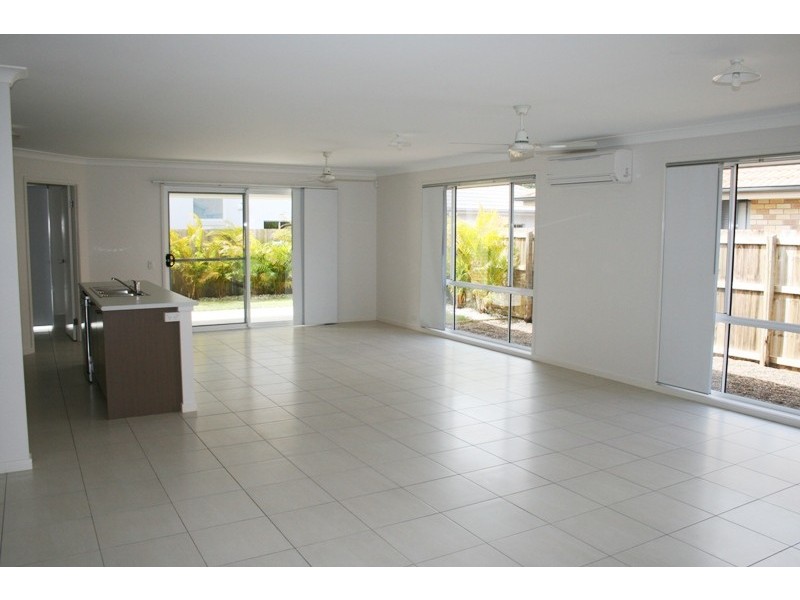 17 Mansell Street, Caloundra QLD 4551