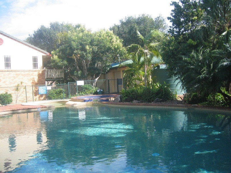 40/8 Lyon, Dicky Beach QLD 4551