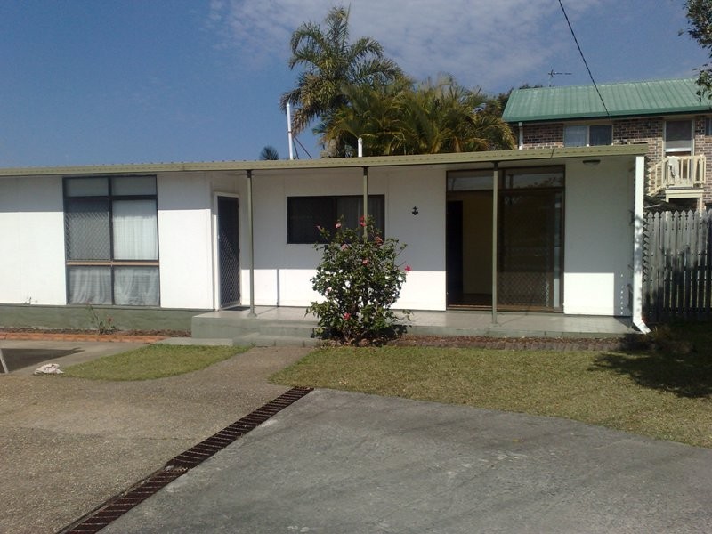 17 Coonowrin Street, Dicky Beach QLD 4551