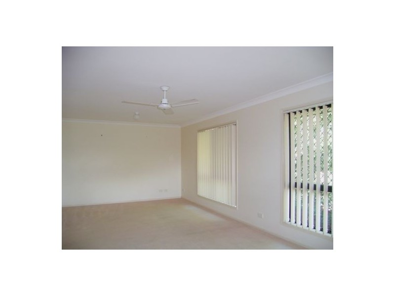 Little Mountain QLD 4551