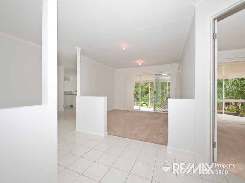 129 Thiess Drive, Albany Creek QLD 4035