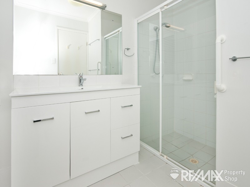 129 Thiess Drive, Albany Creek QLD 4035